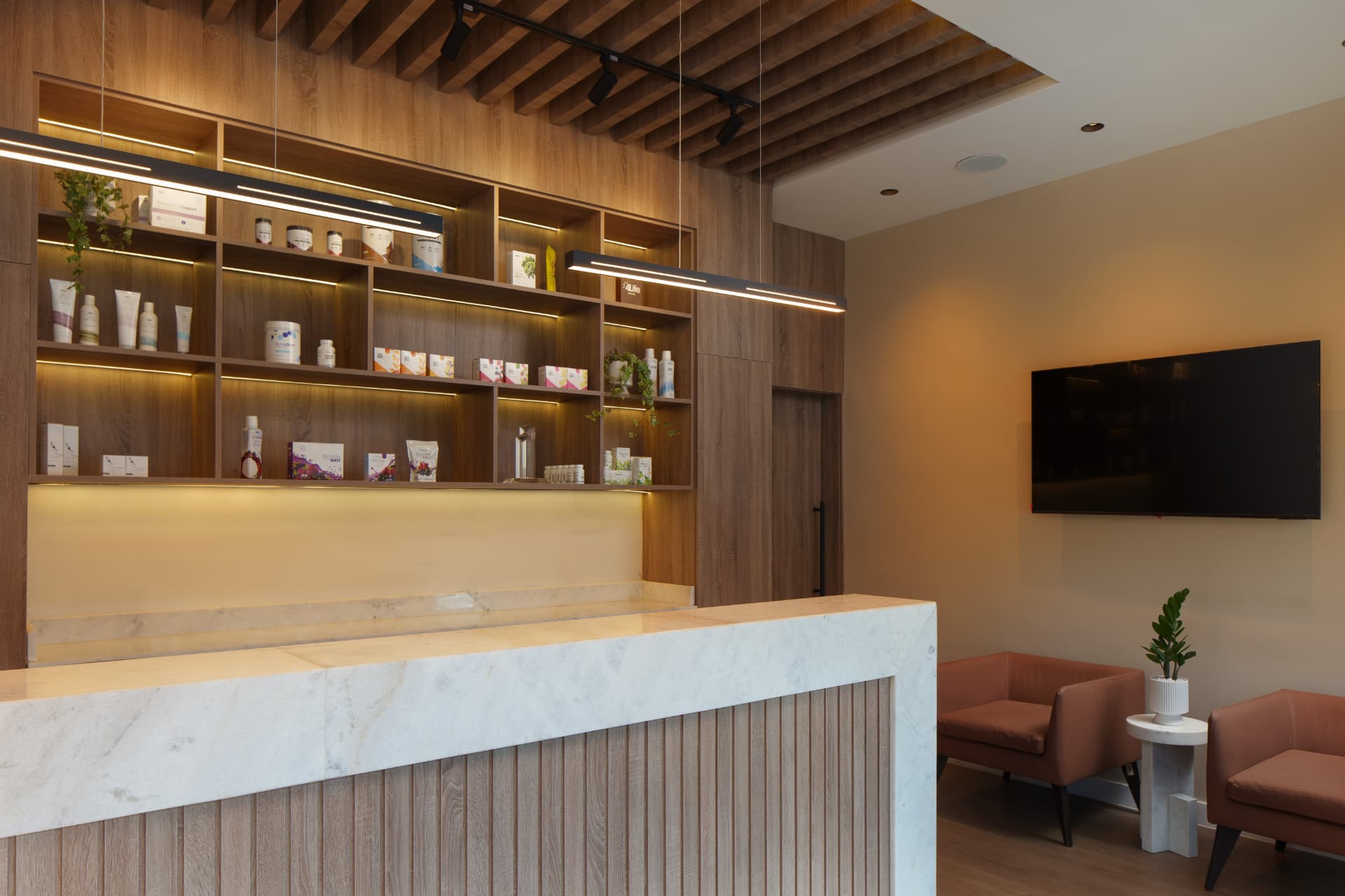 Oficinas Corporativas 4Life · Santo Domingo, R.D. — diseño de interiores por Iris Laura Guerrero